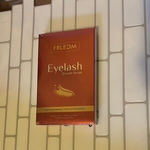 FRLEDM Eyelash Growth Serum